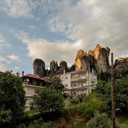 Chara'S Luxury Home Калампака Экстерьер фото